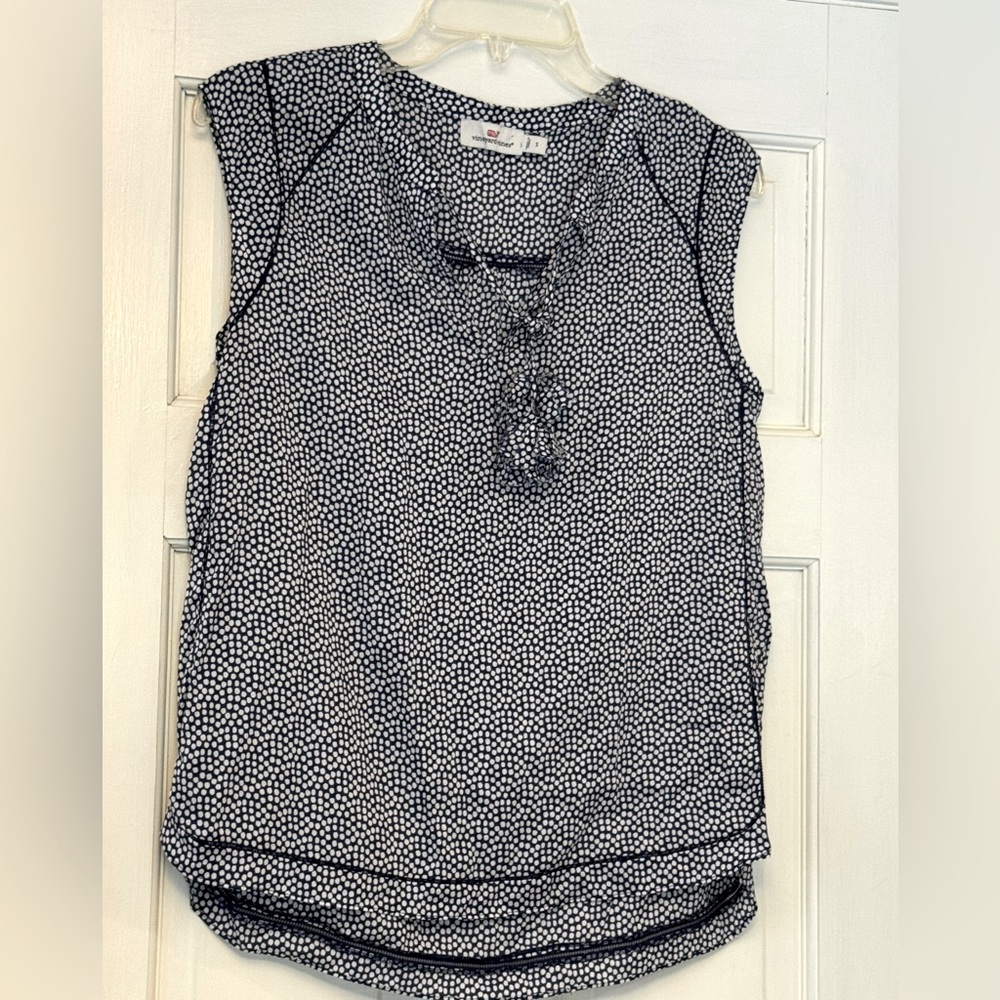 Vineyard Vines White and Blue Sleeveless Polo Blouse